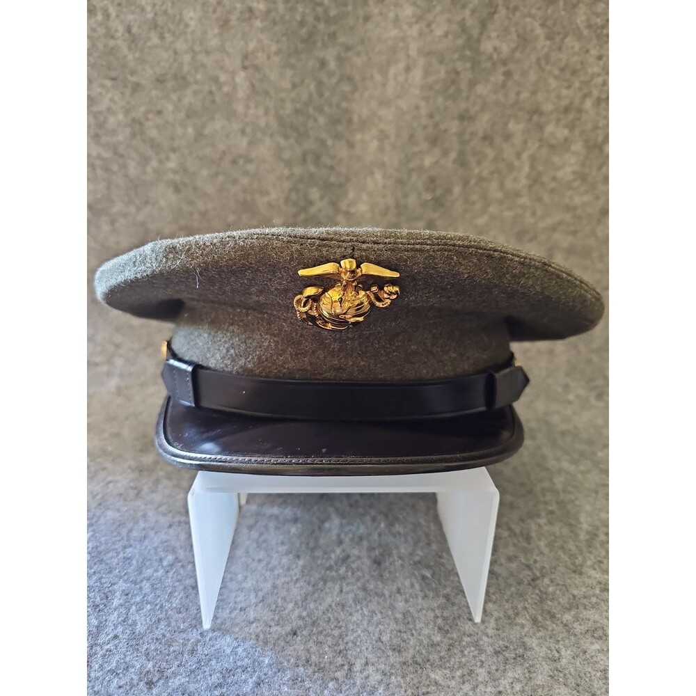 WWII Era USMC Visor Service Cap / Hat with An Eagle Globe Anchor Emblem - Sz: 7